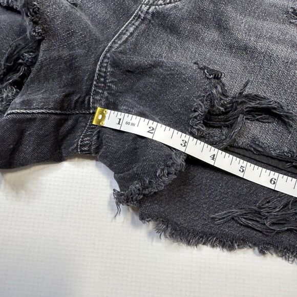 Lot of 2 American Eagle Jean Shorts Size 4 Denim Stretch Black Cut Off 90s HR - Picture 12 of 16